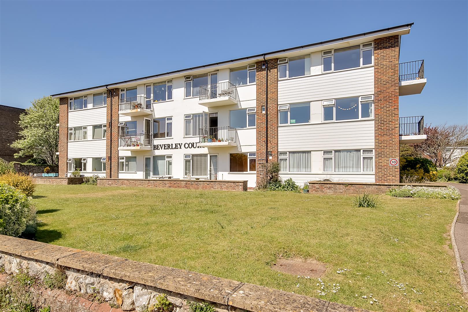 Flat - Purpose Built | Bath Road, West Worthing, BN11 | For Sale